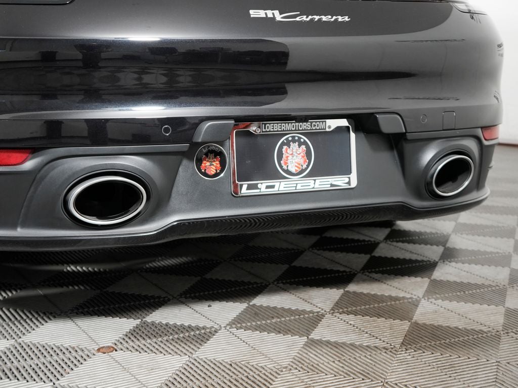 2020 Porsche 911 Carrera