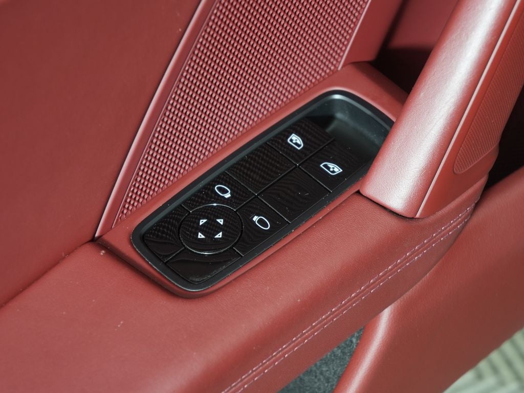 2020 Porsche 911 Carrera