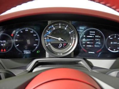 2020 Porsche 911 Carrera