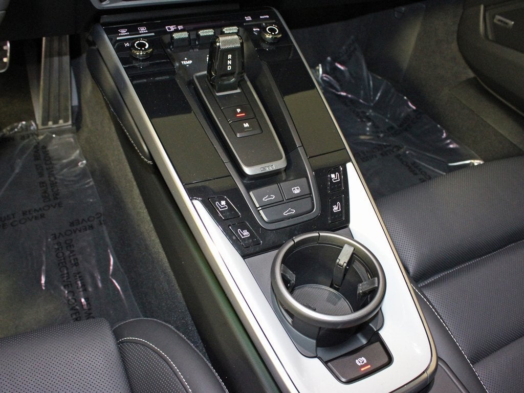 2024 Porsche 911 Carrera 4