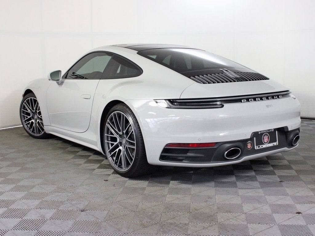 2024 Porsche 911 Carrera 4
