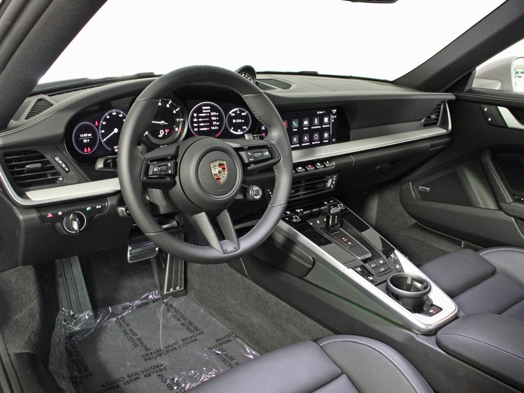 2024 Porsche 911 Carrera 4