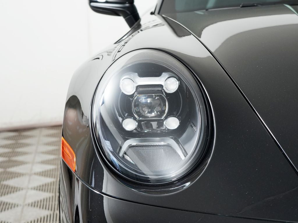 2024 Porsche 911 Carrera 4