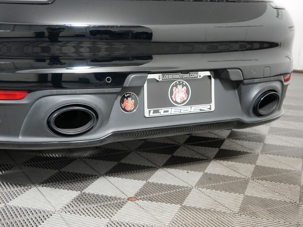 2024 Porsche 911 Carrera 4