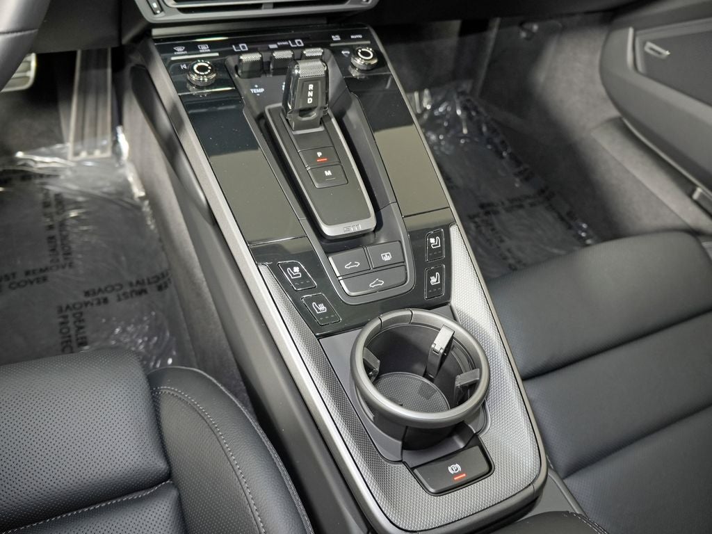 2024 Porsche 911 Carrera 4
