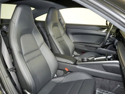 2024 Porsche 911 Carrera 4