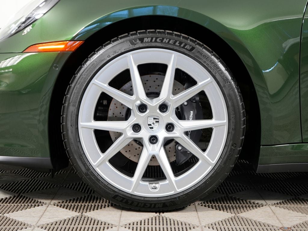 2026 Porsche 911 Carrera