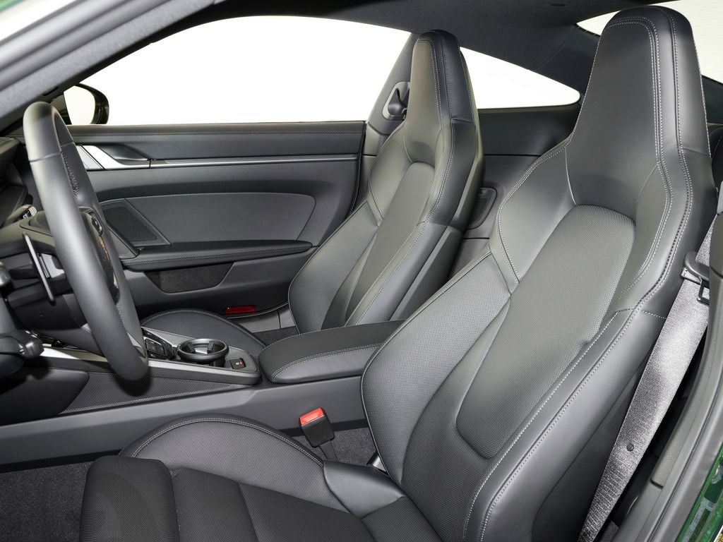 2026 Porsche 911 Carrera