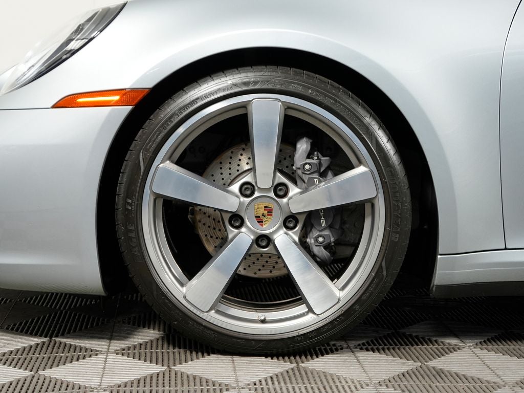 2022 Porsche 911 Carrera 4