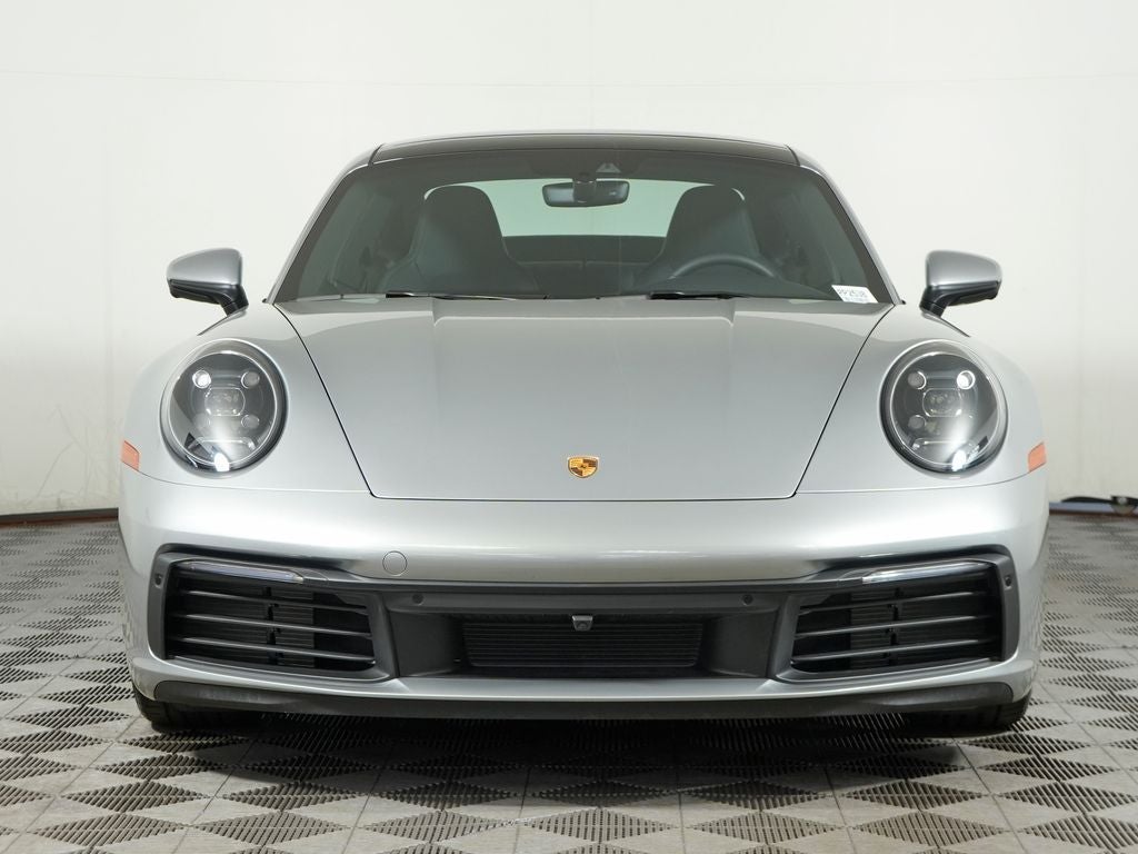 2024 Porsche 911 Carrera