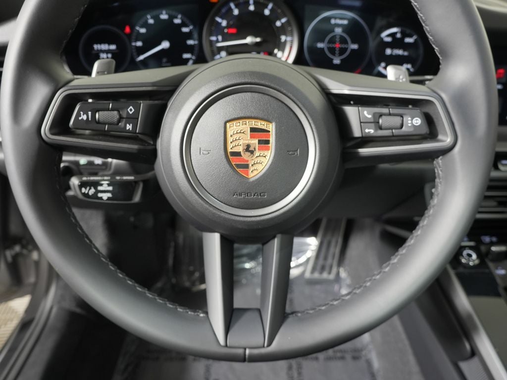 2024 Porsche 911 Carrera