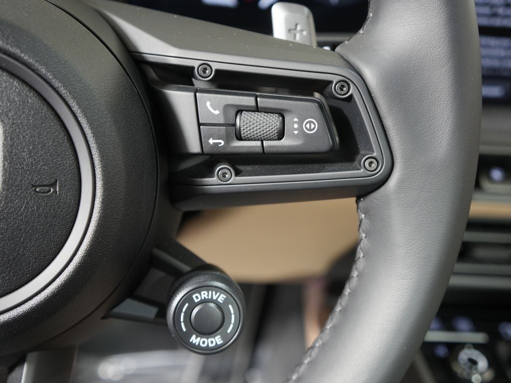 2024 Porsche 911 Carrera