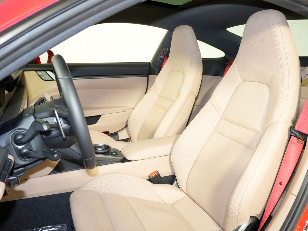 2024 Porsche 911 Carrera