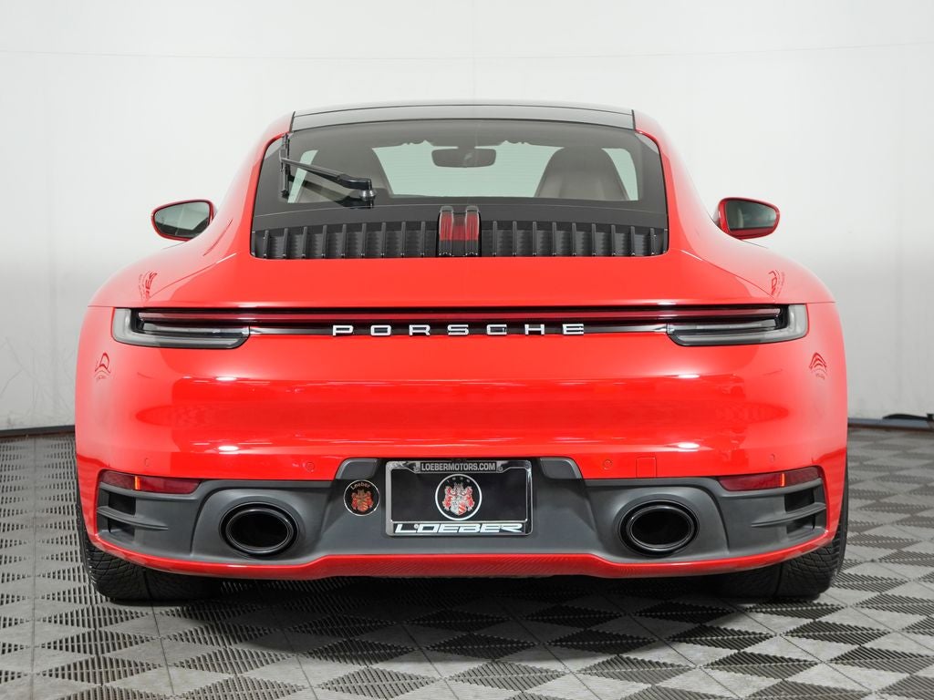 2024 Porsche 911 Carrera