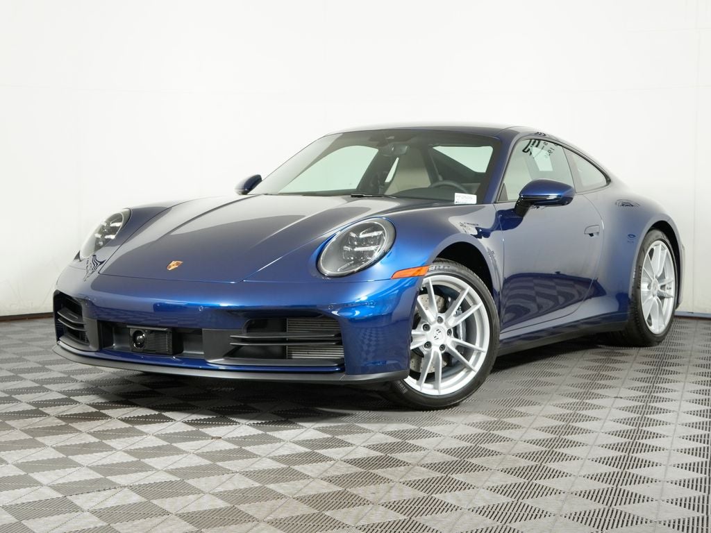 2025 Porsche 911 Carrera