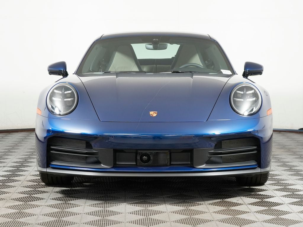 2025 Porsche 911 Carrera
