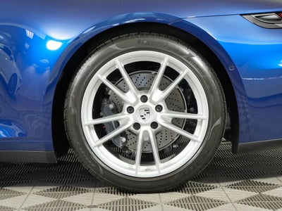 2025 Porsche 911 Carrera