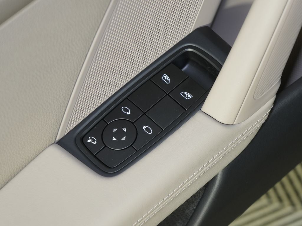 2025 Porsche 911 Carrera