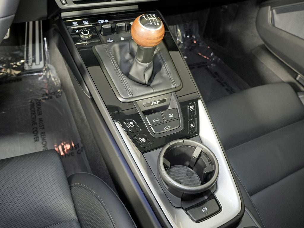 2025 Porsche 911 Carrera T