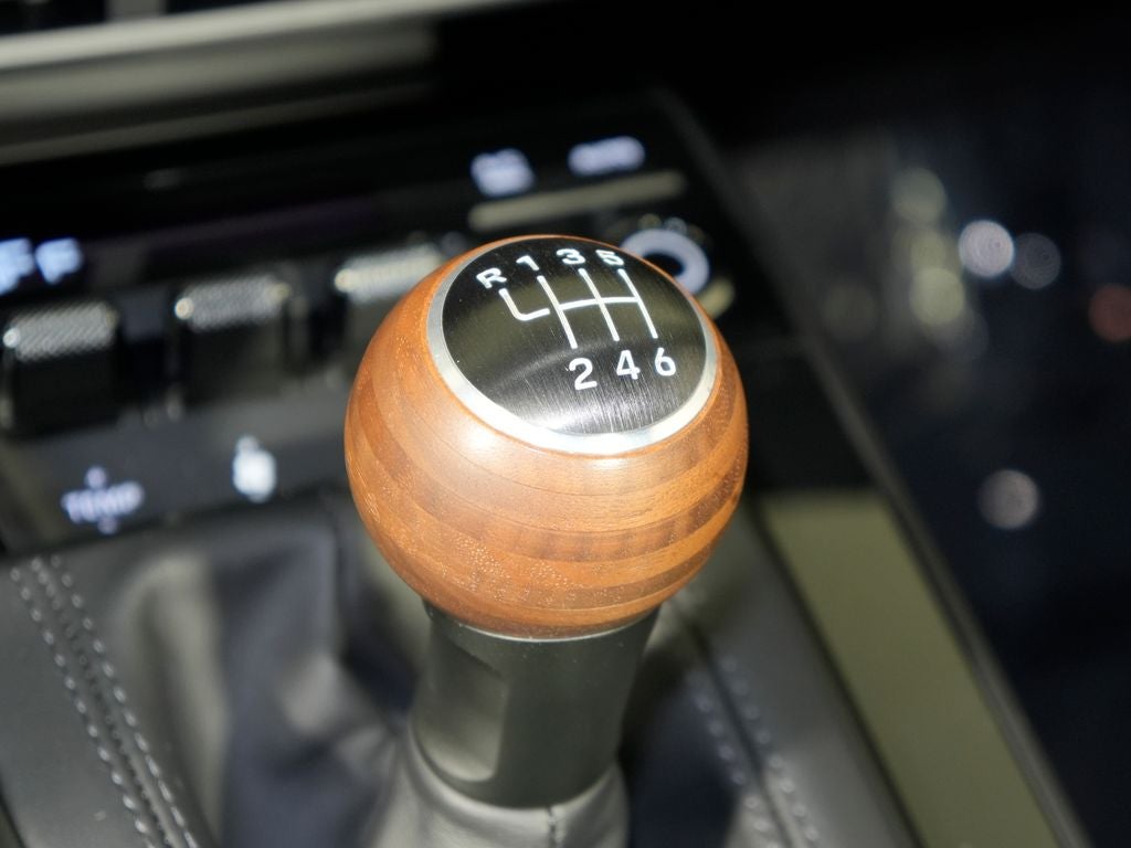 2025 Porsche 911 Carrera T