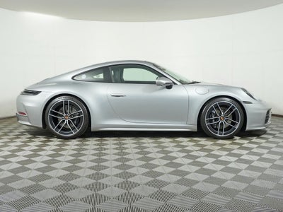 2025 Porsche 911 Carrera T