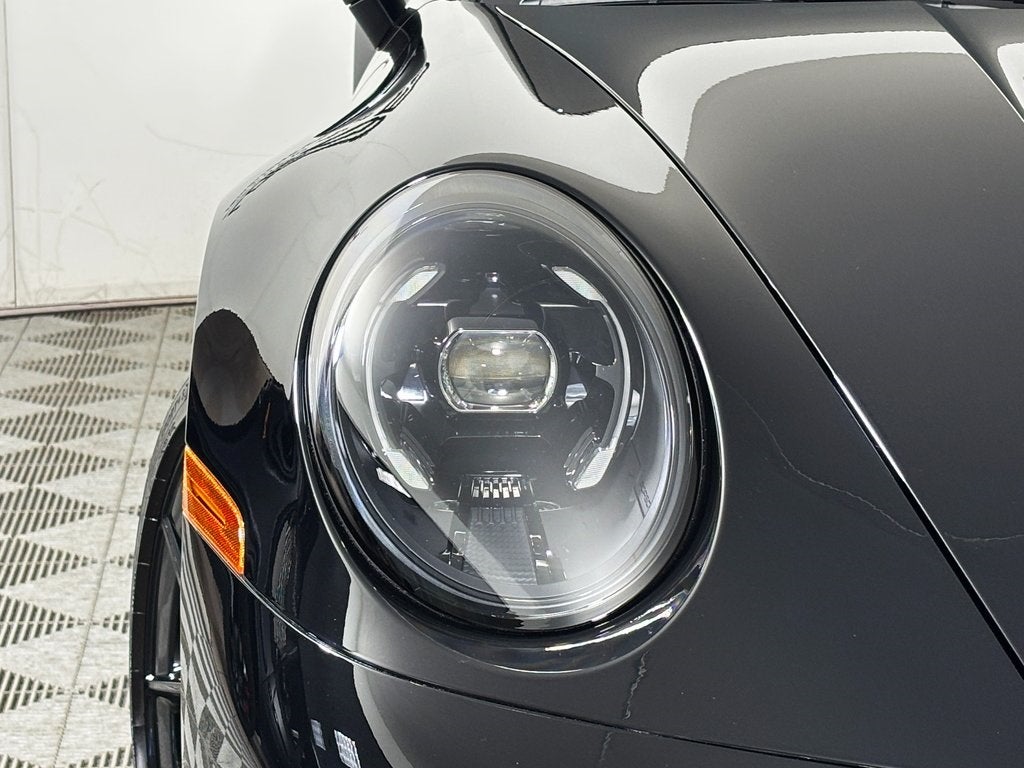 2025 Porsche 911 Base