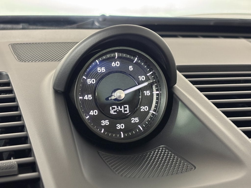 2025 Porsche 911 Base