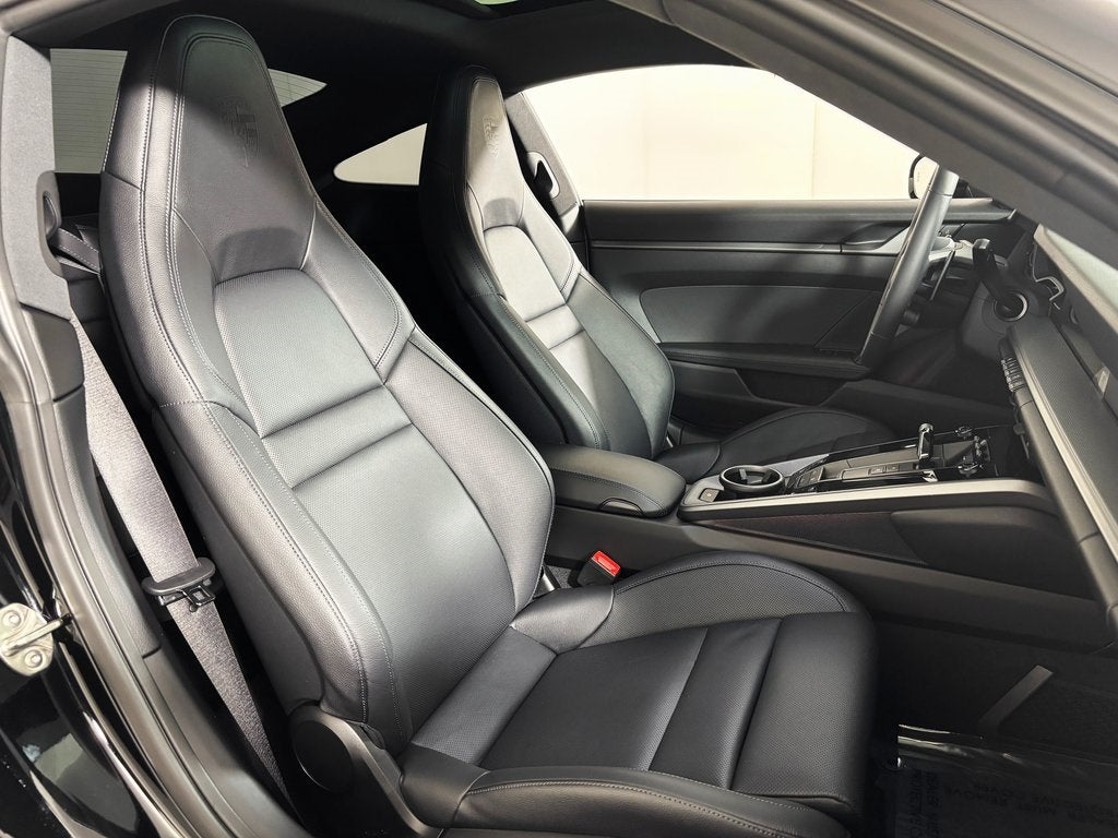 2025 Porsche 911 Base