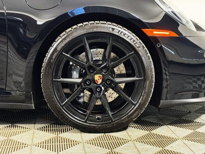 2025 Porsche 911 Base