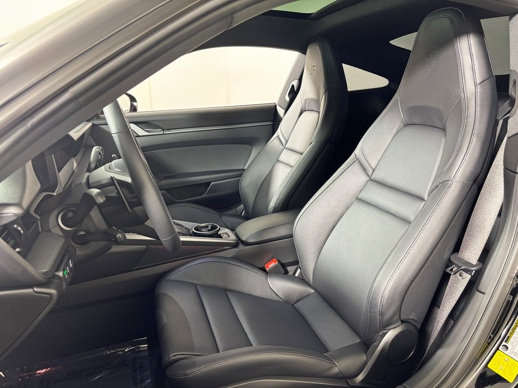 2025 Porsche 911 Base