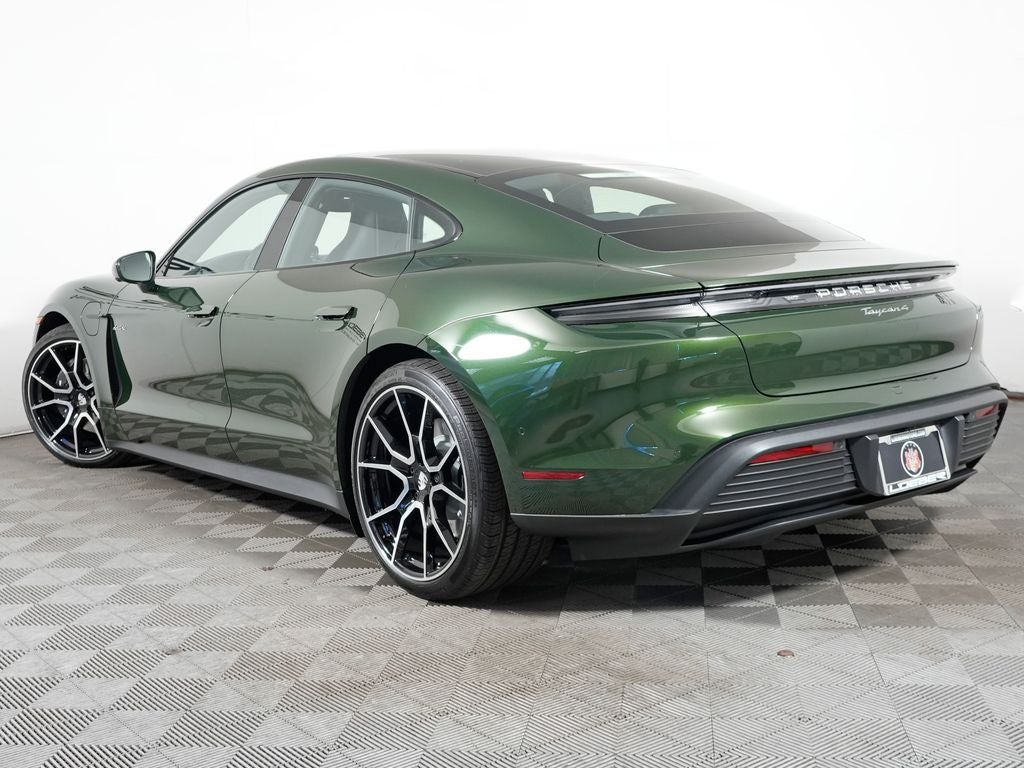 2026 Porsche Taycan 4
