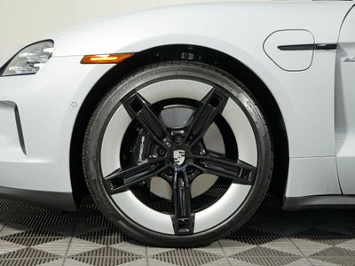 2026 Porsche Taycan 4