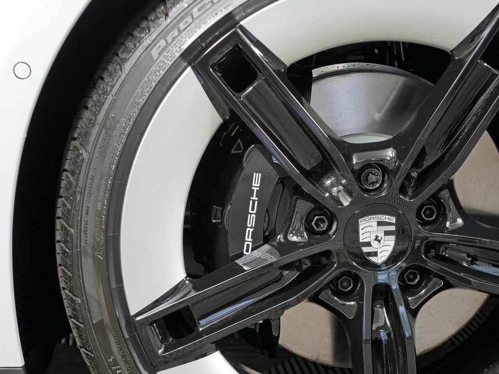 2026 Porsche Taycan 4