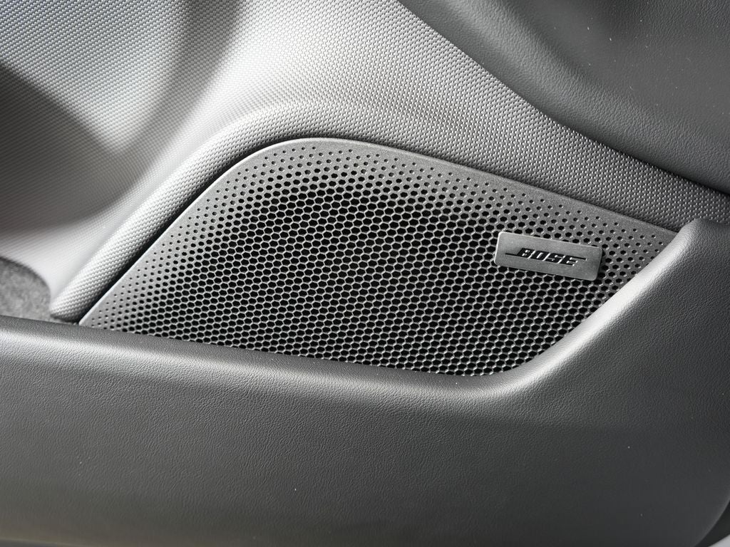 2026 Porsche Taycan 4