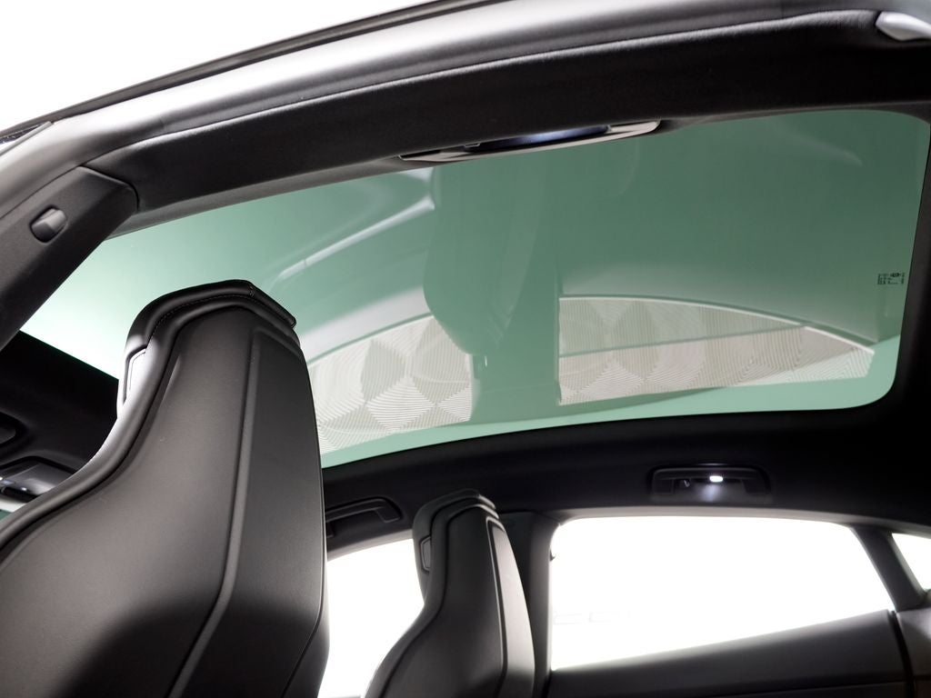 2026 Porsche Taycan 4