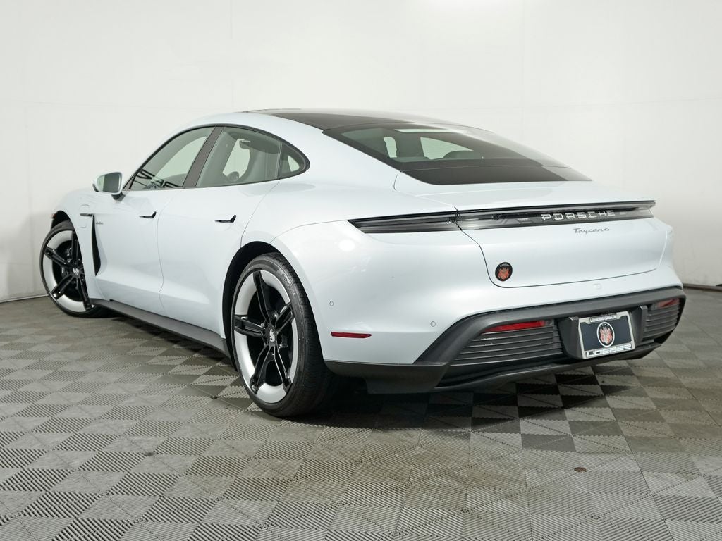 2026 Porsche Taycan 4