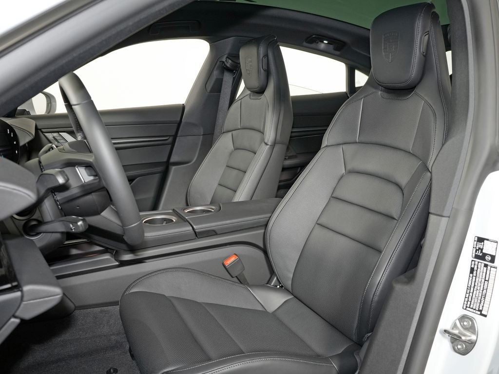 2026 Porsche Taycan 4