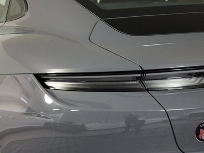 2025 Porsche Taycan 4