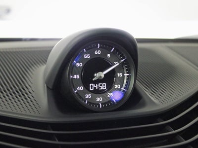 2025 Porsche Taycan 4