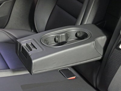 2025 Porsche Taycan 4