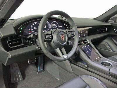 2025 Porsche Taycan 4