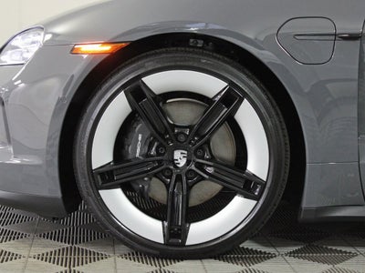 2025 Porsche Taycan 4