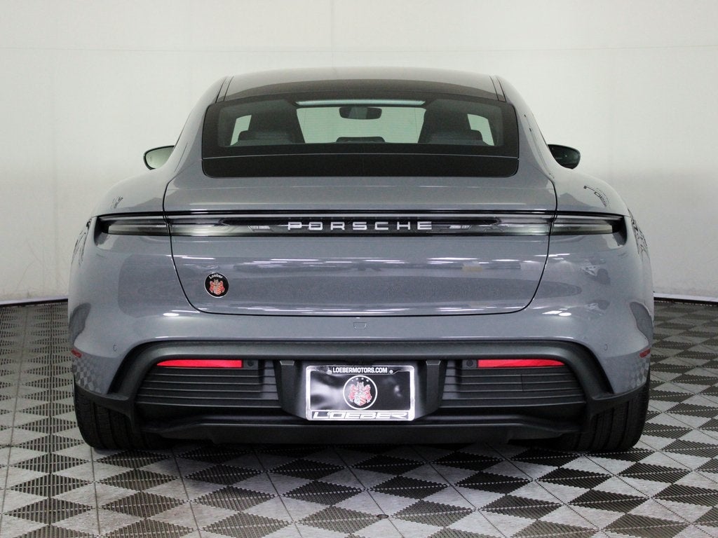 2025 Porsche Taycan 4