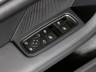 2026 Porsche Taycan 4