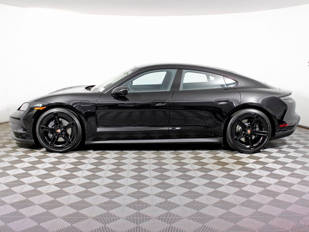 2026 Porsche Taycan 4