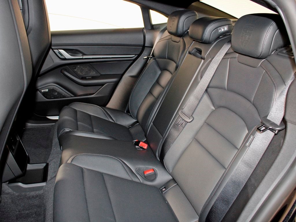 2026 Porsche Taycan 4