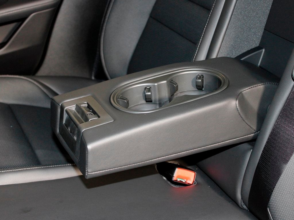 2026 Porsche Taycan 4