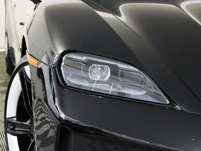 2025 Porsche Taycan 4