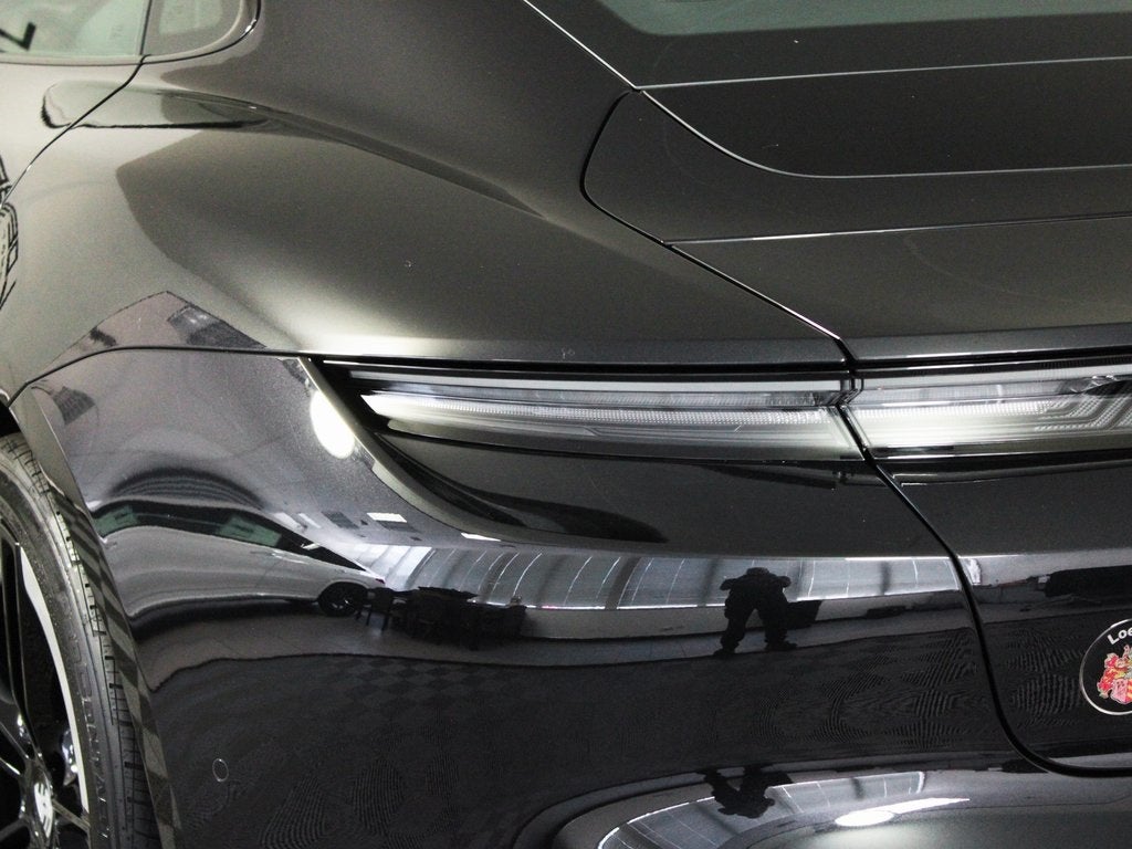 2025 Porsche Taycan 4