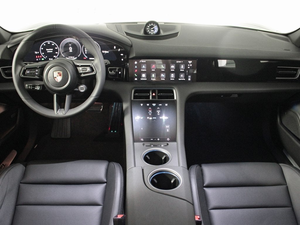 2025 Porsche Taycan 4